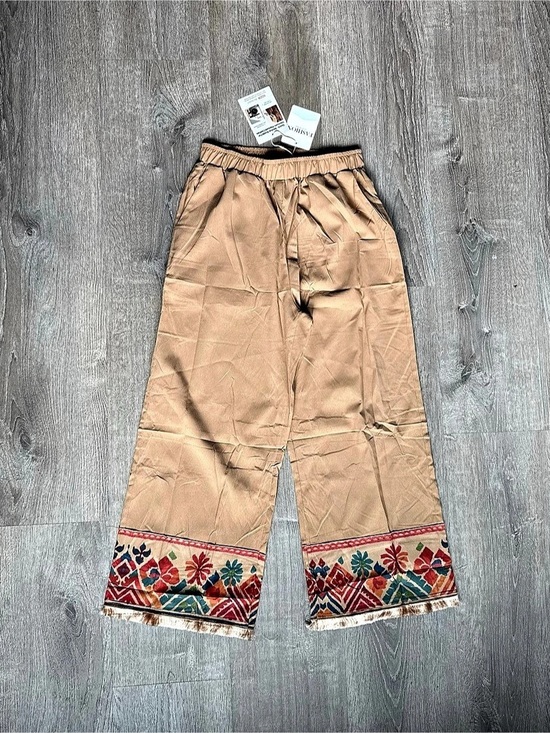 Fashion Pants - FASHON Wide Leg Printed Hem Pants NWT